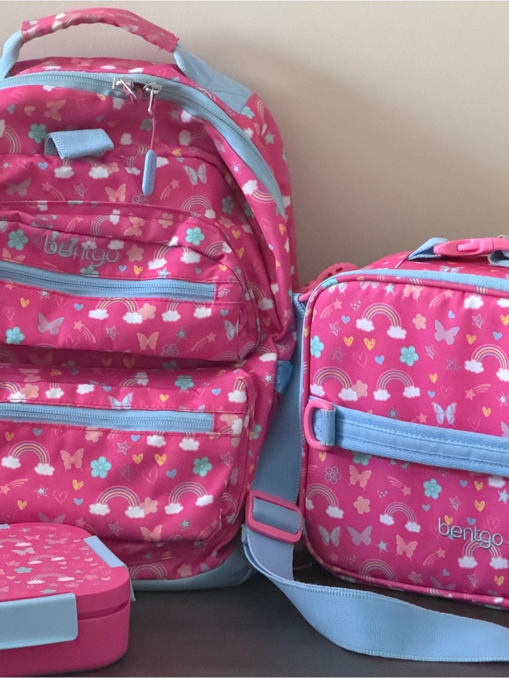 Benito Kids Pink Rainbow & Butterfly Backpack and Lunch Bag Set